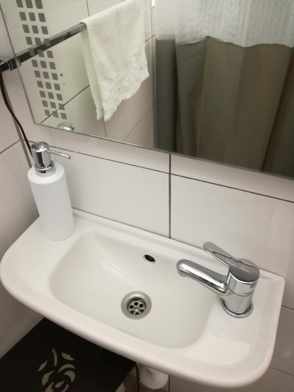 سلافونسكي برود Guesthouse Coco المظهر الخارجي الصورة