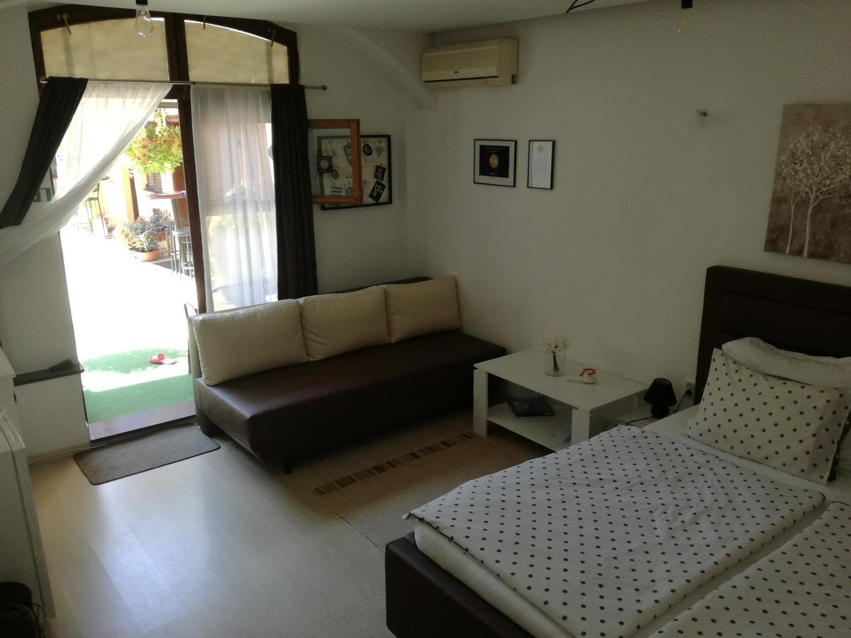 سلافونسكي برود Guesthouse Coco المظهر الخارجي الصورة
