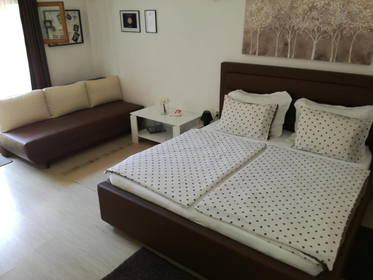 سلافونسكي برود Guesthouse Coco المظهر الخارجي الصورة