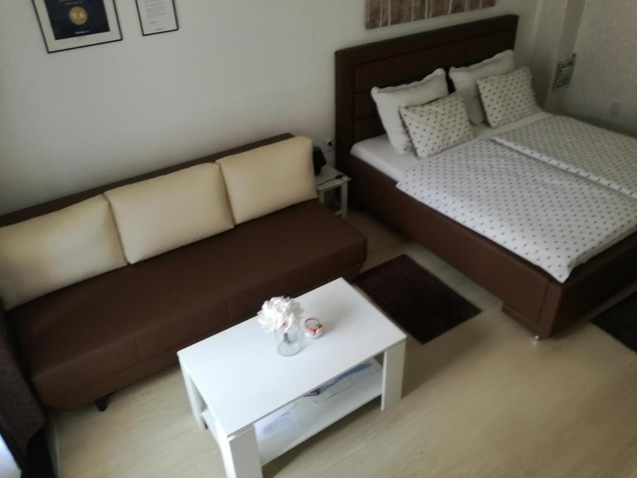 سلافونسكي برود Guesthouse Coco المظهر الخارجي الصورة